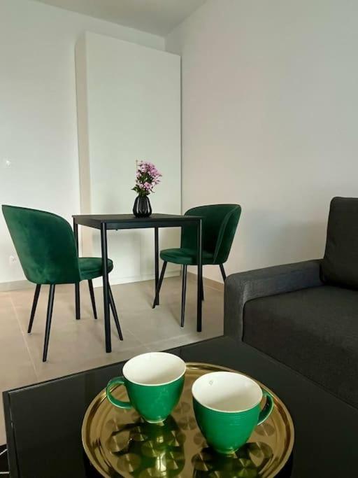 New 69 Apartment Szybowcowa Centre Katowice Free Parking Εξωτερικό φωτογραφία