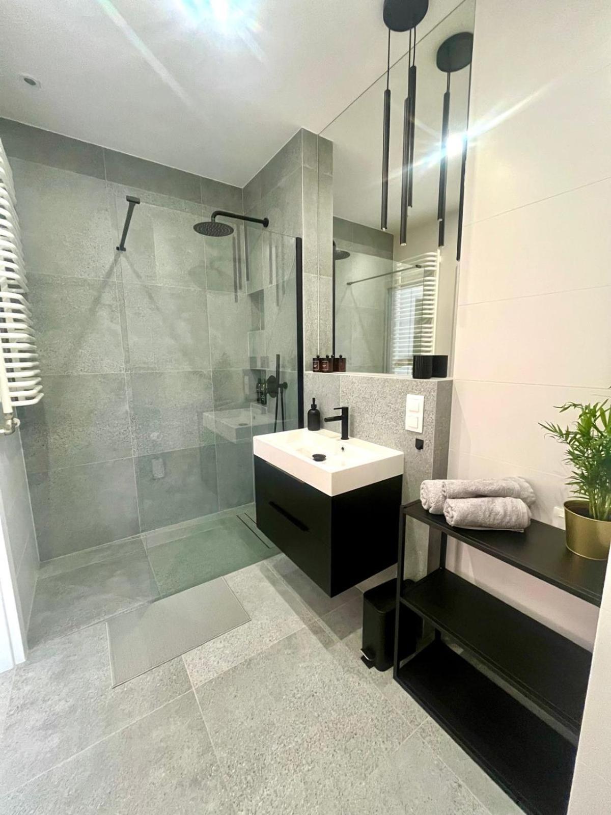 New 69 Apartment Szybowcowa Centre Katowice Free Parking Εξωτερικό φωτογραφία